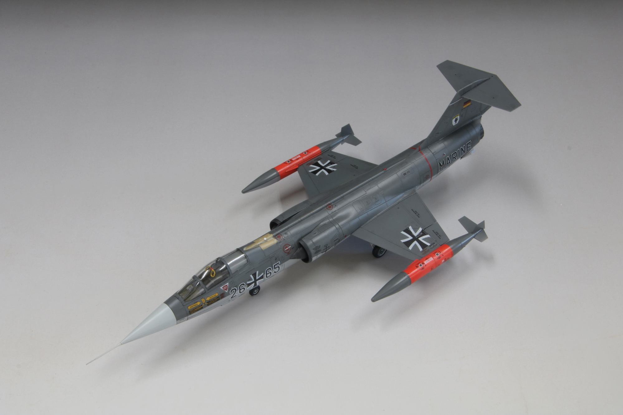 1/72ドイツ海軍F-104G“マリーネフリーガー”_ファインモールド